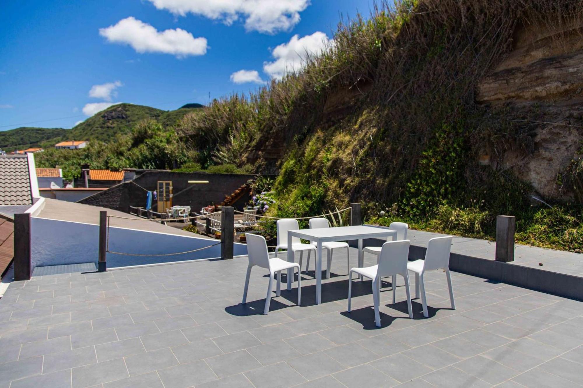 Mosteiros Beach House Eksteriør bilde